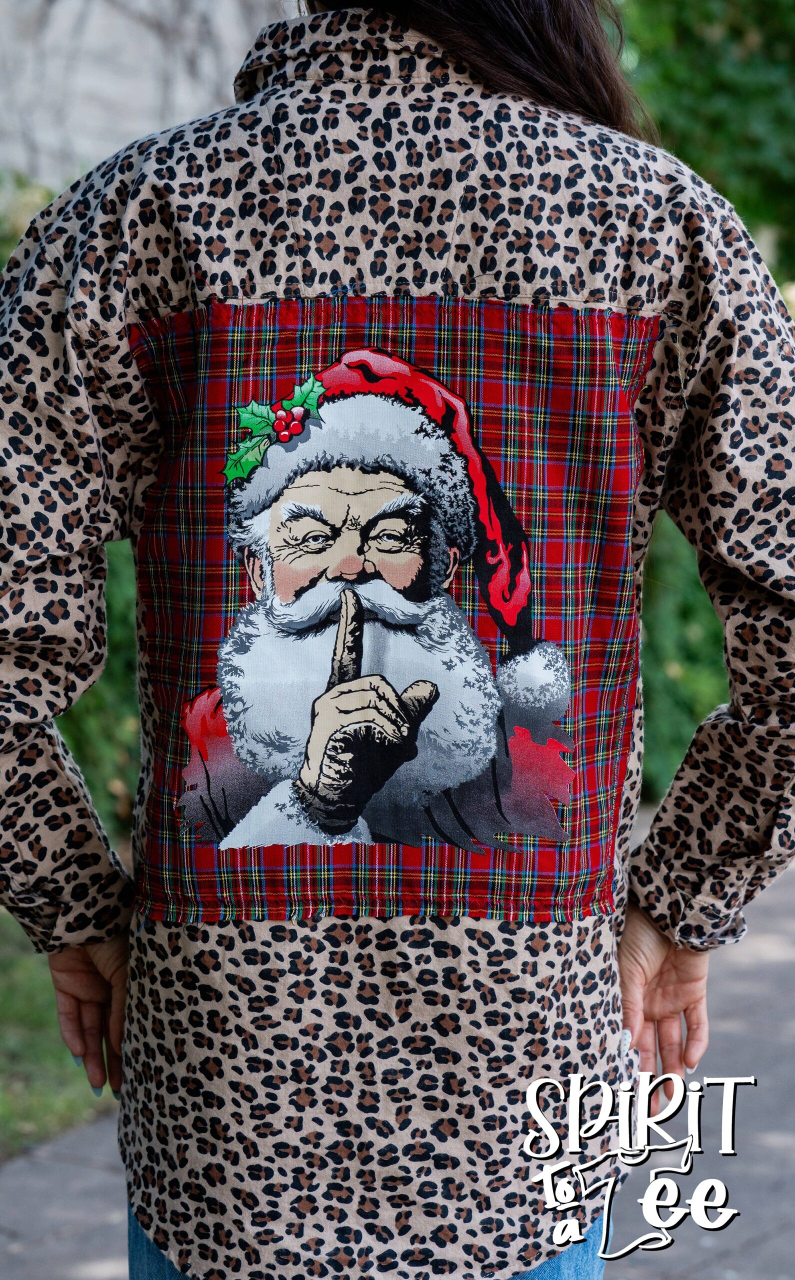 Santa Animal Print Flannel (md.)