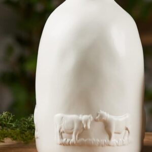 Vase w/ cow (white)